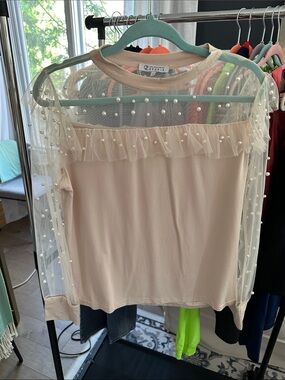 Ce Zele Blush Mesh Yoke Pearl Ruffle Sweatshirt